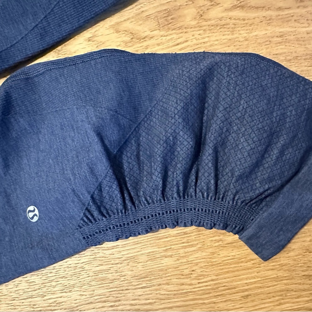 Lululemon Navy Blue Leggings - Picture 2 of 4